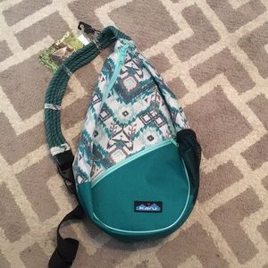 *NWT Kavu  Crossbody Paxton Pack